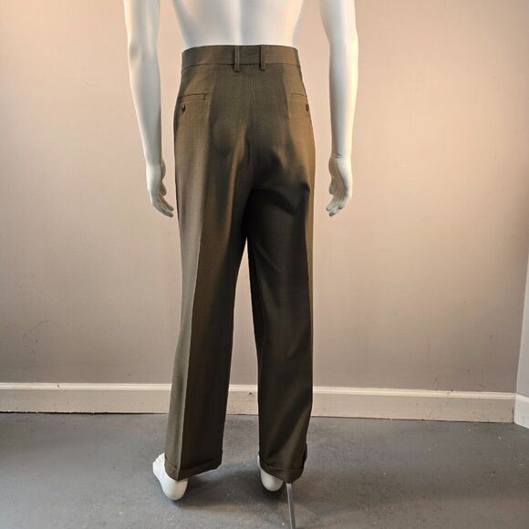 Haggar Dress Pants Mens 38x32 Brown Classic Fit ECLO STRIA Pleated Front Cuffed - Picture 4 of 9